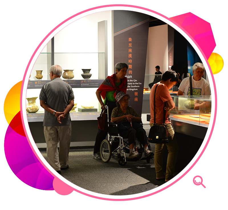 Visitors enjoying the exhibition Historical Imprints of Lingnan: Major Archaeological Discoveries of Guangdong, Hong Kong and Macao.