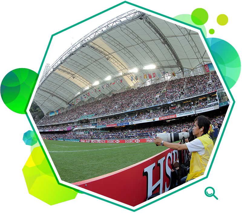 The Hong Kong Sevens, held at Hong Kong Stadium, brings together big crowds of enthusiastic rugby fans. 