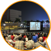 香港文化中心露天广场上映一九三零和四零年代的珍贵香港电影，为「寻存与启迪—香港早期声影遗珍」电影展揭开序幕。