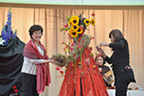 Floral Art Demonstration "Home Blossoms" - Ms. Tonie YUEN (Tonie Yuen Professional Floristry Program) 