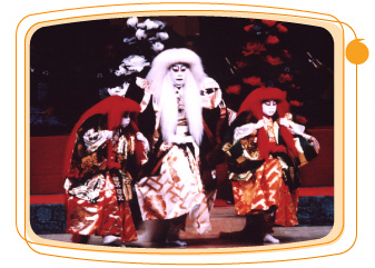 日 本 大 歌 舞 伎 团 的 演 出 。