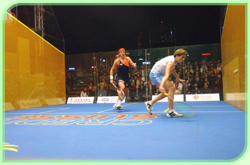 An exciting competition at the World Women's Squash Open 2003.
