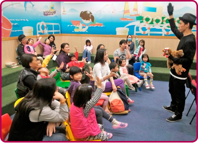 This storytelling workshop help communicate the joys of reading to children and their parents.