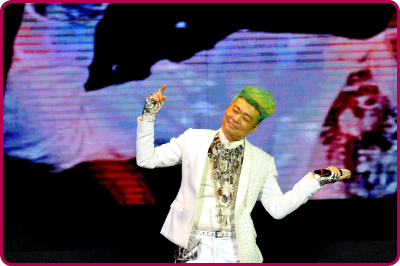 著名演員兼歌手阮兆祥舉行演唱會。