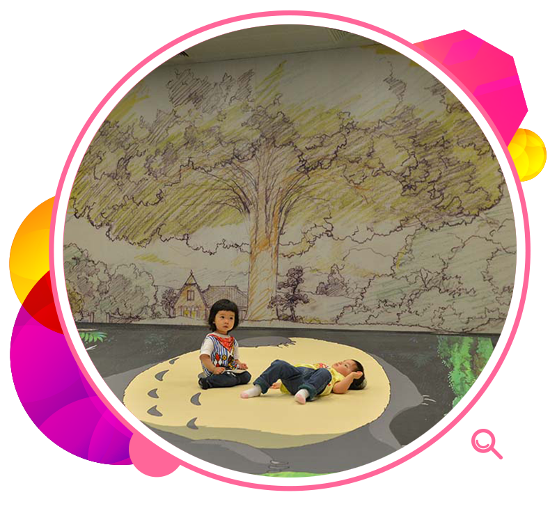 A special photography area, Totoro's Wonderland and Ponyo's Beach, was available at the exhibition for visitors to take photographs. 