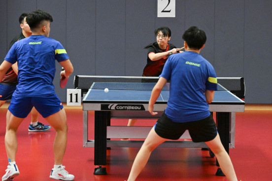 Table Tennis Photo