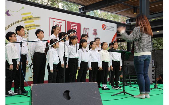 東區青少年兒童合唱團 : 合唱表演
