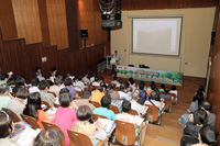 2013 Photos of seminars on special topics 2