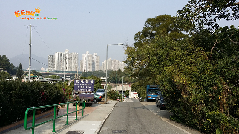 Take green minibus route No. 23K at Wun Yiu Road or walk to MTR Tai Po Market Station