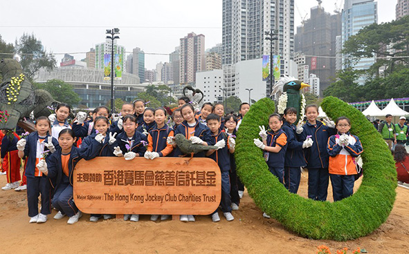 Jockey Club Mosaiculture Display by Students