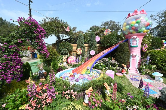 東區 <「童」雀躍>