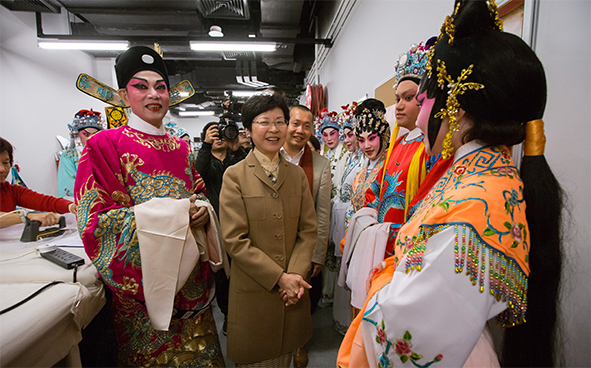 The Chief Secretary for Administration and Chairman of the Board of the West Kowloon Cultural District Authority, Mrs Carrie Lam met the artists of “Rising Stars of Cantonese Opera” at the backstage of Ko Shan Theatre New Wing (Taken on 21 February 2015)