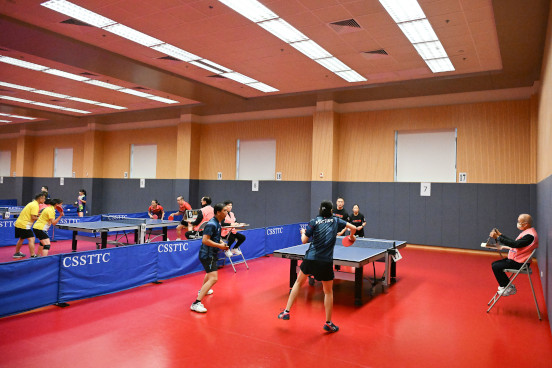 Table Tennis Photo