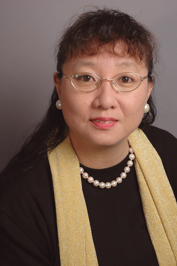 Dr. Wong Wai-ying, Paulina 