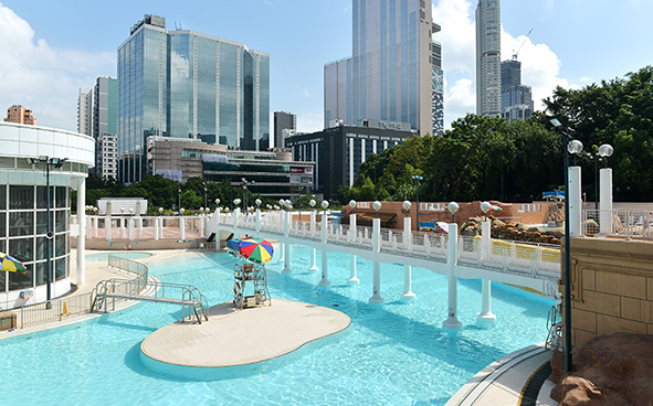 Kowloon Park Swimming Pool (Outdoor)