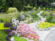 Garden in Garden - Gardens of various themes at various locations enrich the beauty, interest and attractiveness of the park.