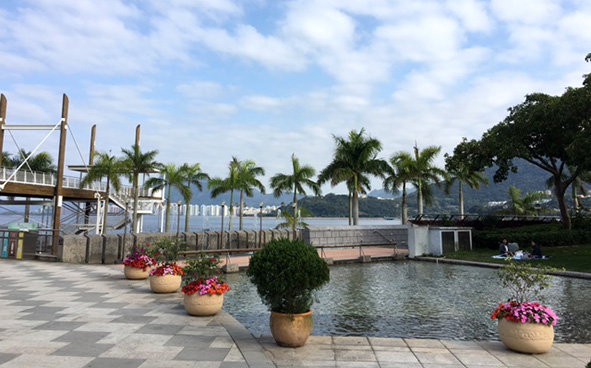 香港回归纪念塔水池