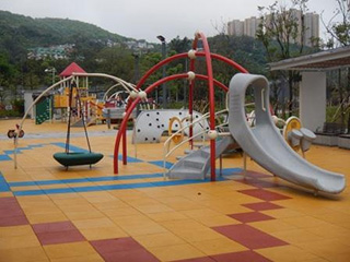 Children's Play Area (for children aged between 2 and 5)