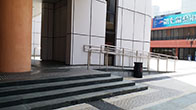 Barrier-free ramp at the foyer entrance
